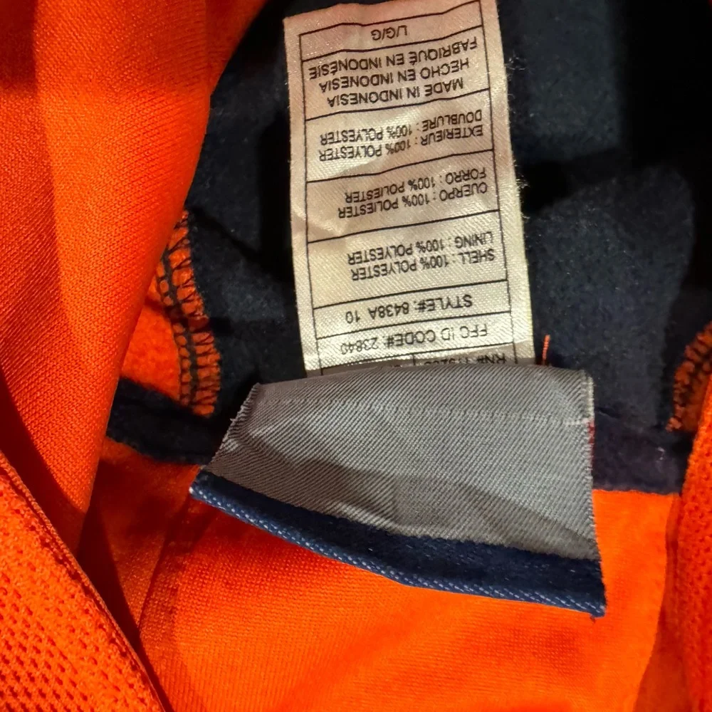 Chicago Bears Lettered Reebok Hoodie - Picture 5 of 5